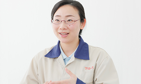 照山かおりさんのインタビューの様子